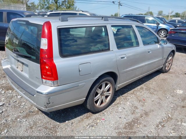2005 VOLVO V70 YV1SW592X51513762 Photo 3
