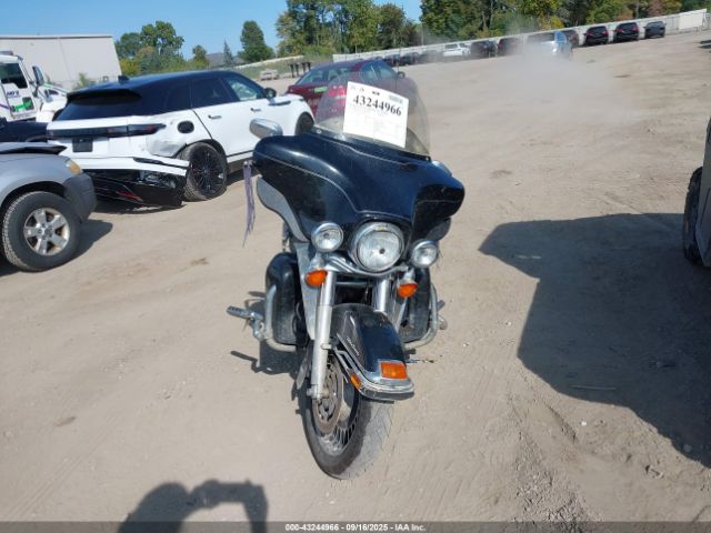 2009 HARLEY-DAVIDSON FLHTCU 1HD1FC4159Y605829 Photo 4