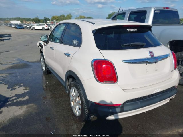2016 FIAT 500X ZFBCFYBT2GP342460 Photo 2