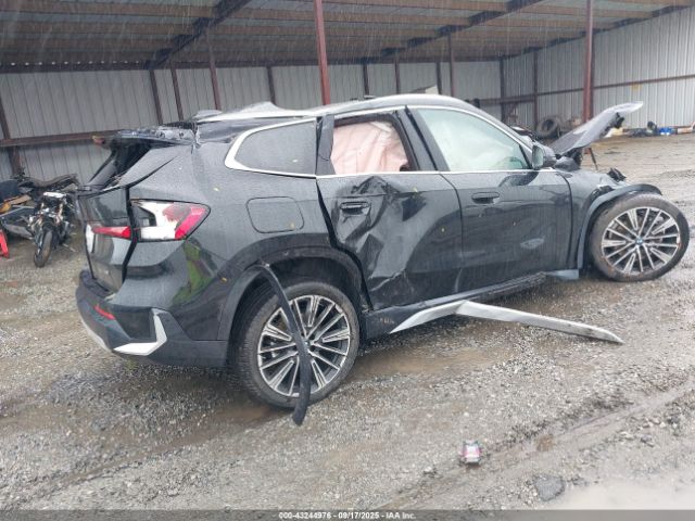 2025 BMW X1 WBX73EF0XS5293635 Photo 3
