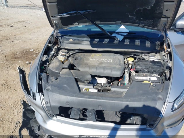 2016 JEEP CHEROKEE 1C4PJMCB3GW356448 Photo 9