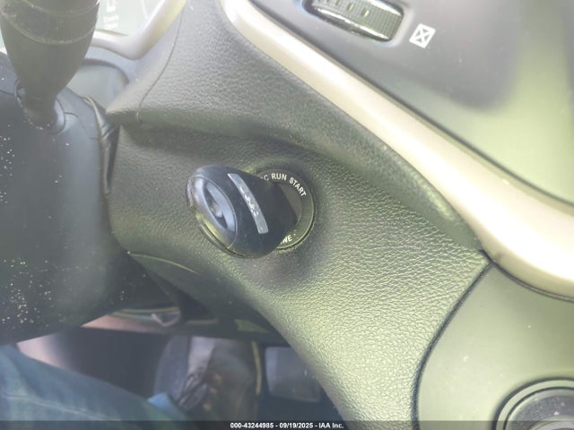 2016 JEEP CHEROKEE 1C4PJMCB3GW356448 Photo 10