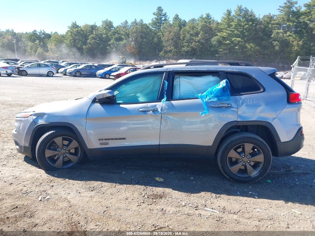 1C4PJMCB3GW356448 Jeep Cherokee 75th Anniversary