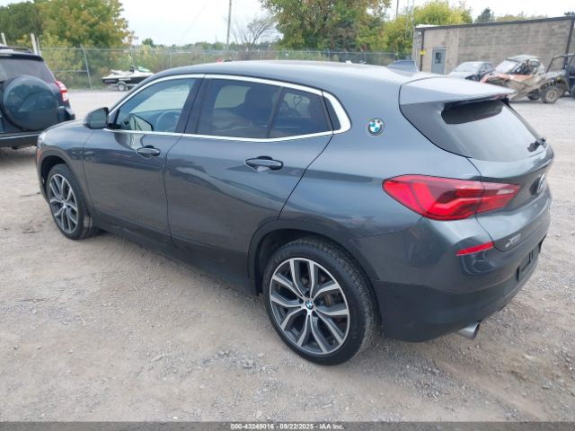 2018 BMW X2 WBXYJ5C3XJEF79592 Photo 2