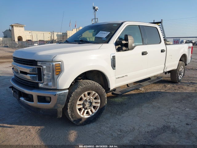 Ford F-350 2019 1FT8W3BT4KEE66322 Image 2