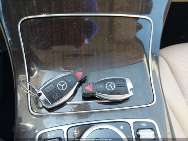 2019 MERCEDES-BENZ GLC 300 WDC0G4KB9KV181407 Photo 10