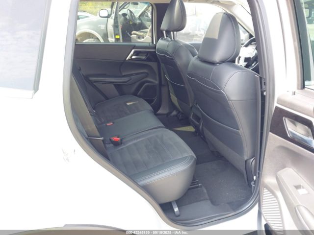 2022 MITSUBISHI OUTLANDER JA4J4UA84NZ039403 Photo 7