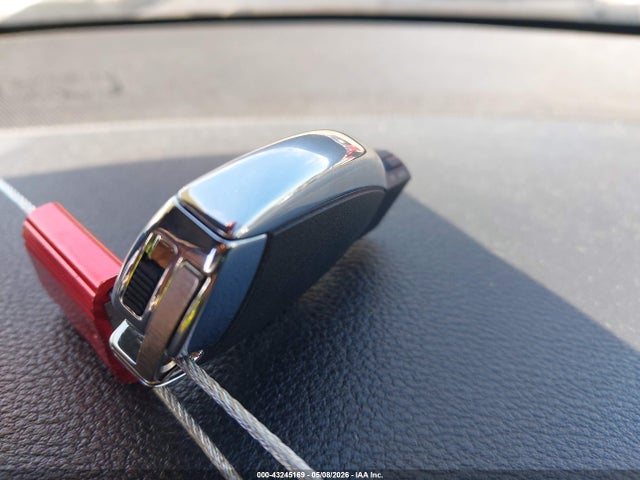 43245169 :رقم المزاد ، WDDHF5GBXBA341091 vin ، 2011 Mercedes-benz E 350 مزاد بيع