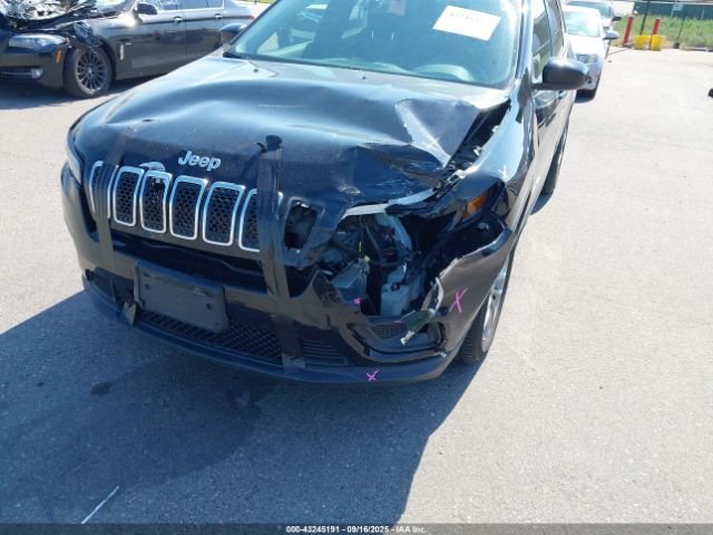 2019 JEEP CHEROKEE 1C4PJLLB0KD249078 Photo 5