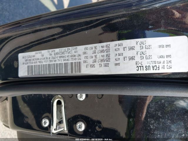 2019 JEEP CHEROKEE 1C4PJLLB0KD249078 Photo 8