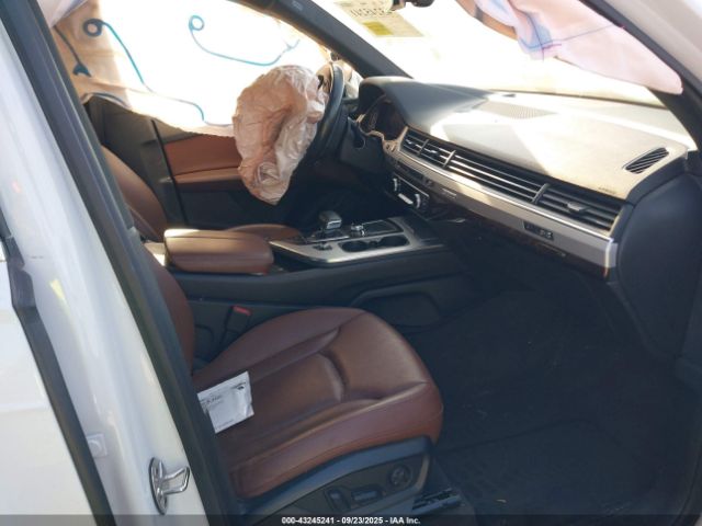 2019 AUDI Q7 WA1LHBF74KD027553 Photo 4