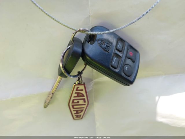 2003 JAGUAR XKR SAJDA42B233A34355 Photo 10