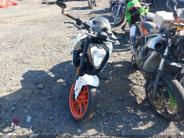KTM Duke 2021 MD2JPC407MC031580 Image 5