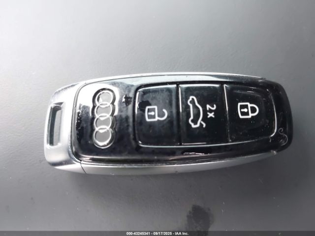 2021 AUDI RS Q8 WU1ARBF18MD022920 Photo 10