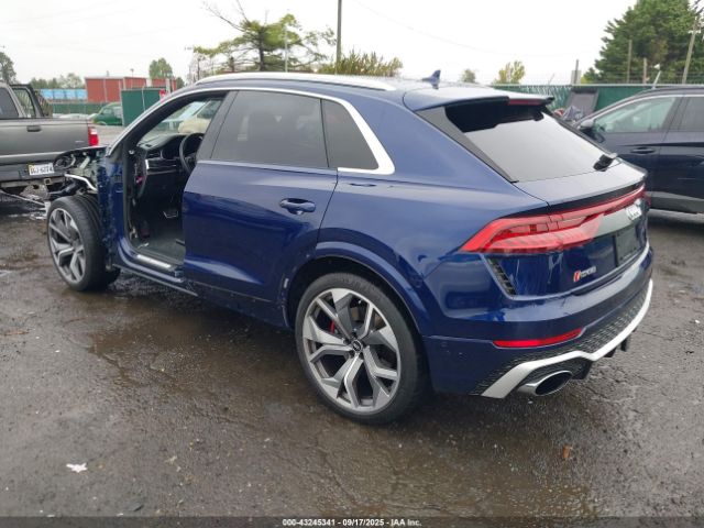 2021 AUDI RS Q8 WU1ARBF18MD022920 Photo 2