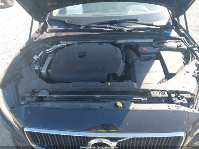 2019 VOLVO S60 7JRA22TK3KG003204 Photo 9
