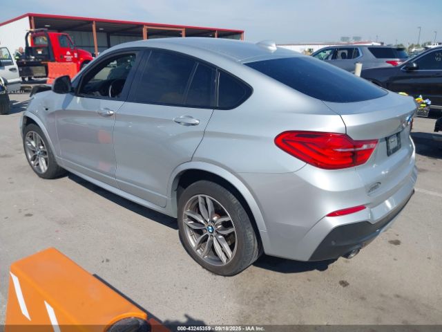 2017 BMW X4 5UXXW7C59H0U25949 Photo 2