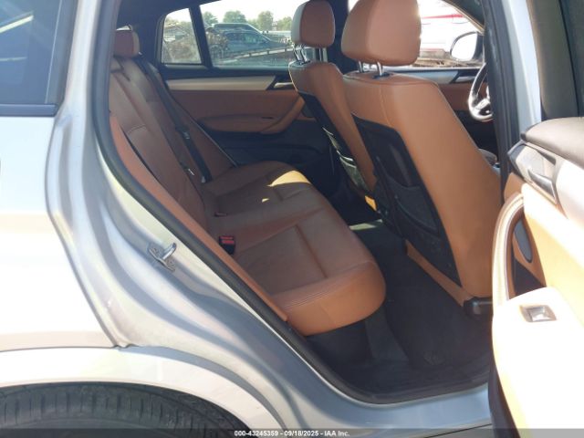 2017 BMW X4 5UXXW7C59H0U25949 Photo 7