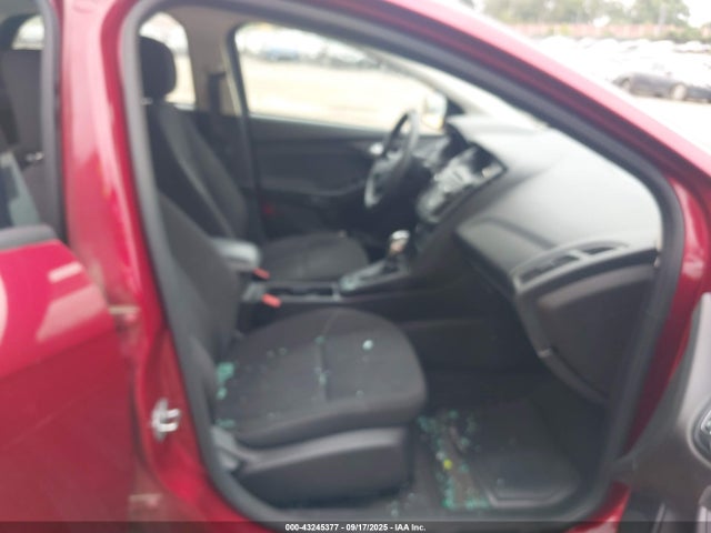 Ford 2016 2016 1FADP3F21GL232287 Image 5