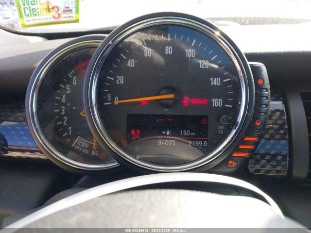 2015 MINI HARDTOP WMWXP7C52F2A60210 Photo 6