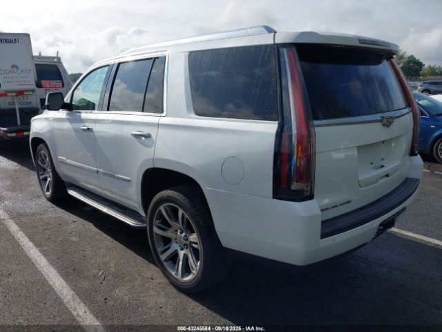 2016 CADILLAC ESCALADE 1GYS4BKJ9GR303485 Photo 2
