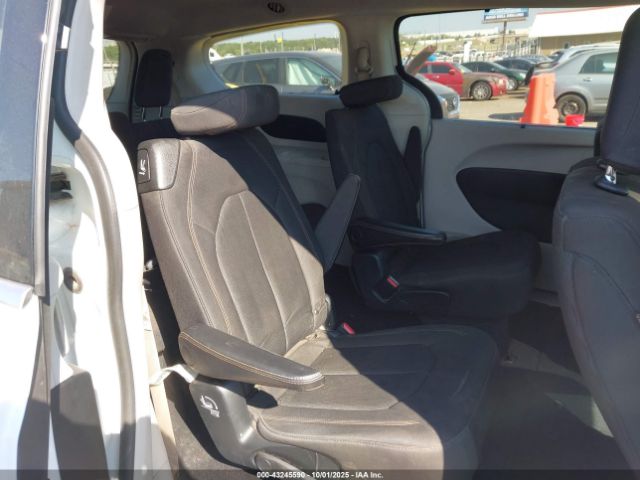 2018 CHRYSLER PACIFICA 2C4RC1FGXJR260597 Photo 7