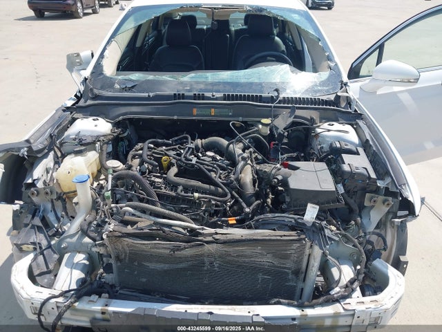 Ford 2017 2017 3FA6P0HD9HR221627 Image 10