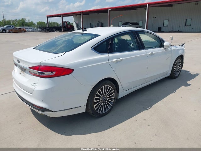 Ford 2017 2017 3FA6P0HD9HR221627 Image 4