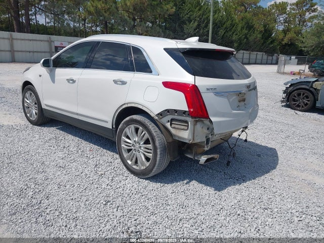 2018 CADILLAC XT5 1GYKNERS5JZ106138 Photo 2