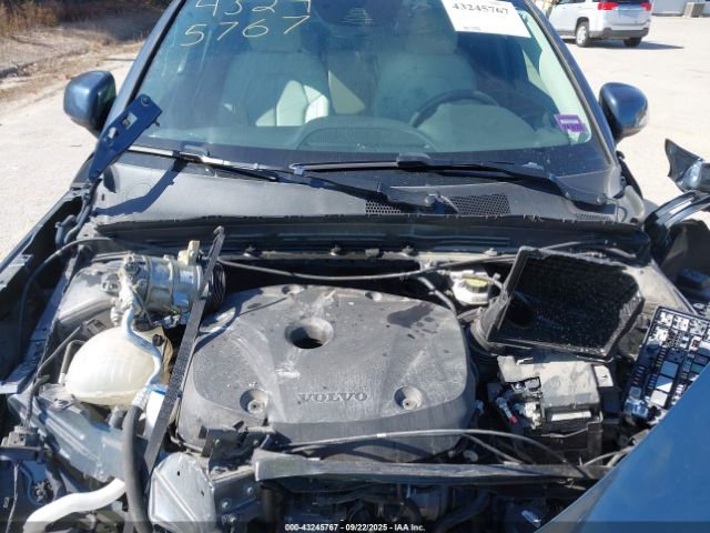 2021 VOLVO XC40 YV4162UK4M2457735 Photo 9