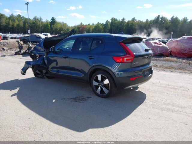 2021 VOLVO XC40 YV4162UK4M2457735 Photo 2