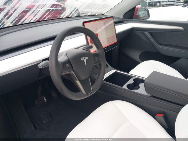 2024 TESLA MODEL Y 7SAYGAEE3RF032953 Photo 4