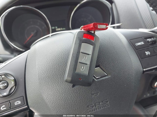 JA4AP4AU1KU025049 Mitsubishi mivec