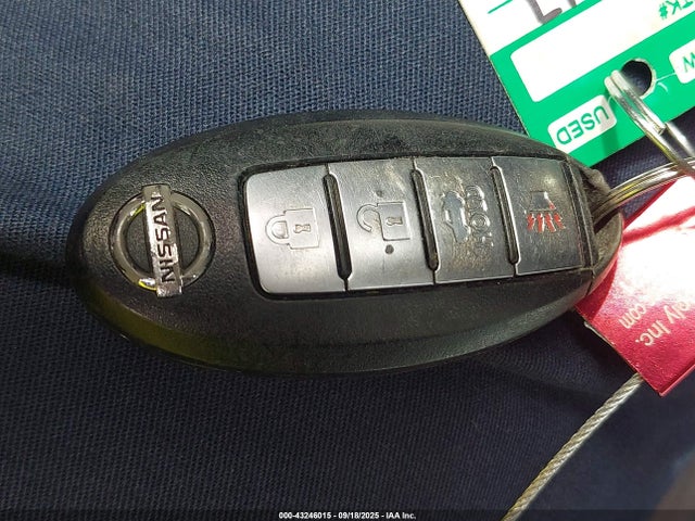 3N1AB7AP6HY212747 Nissan SENTRA SV