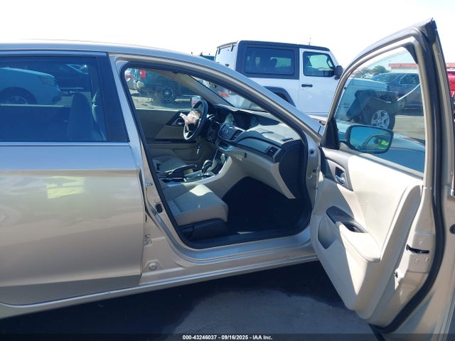 Honda k24w1 2015 1HGCR2F35FA275271 Image 5