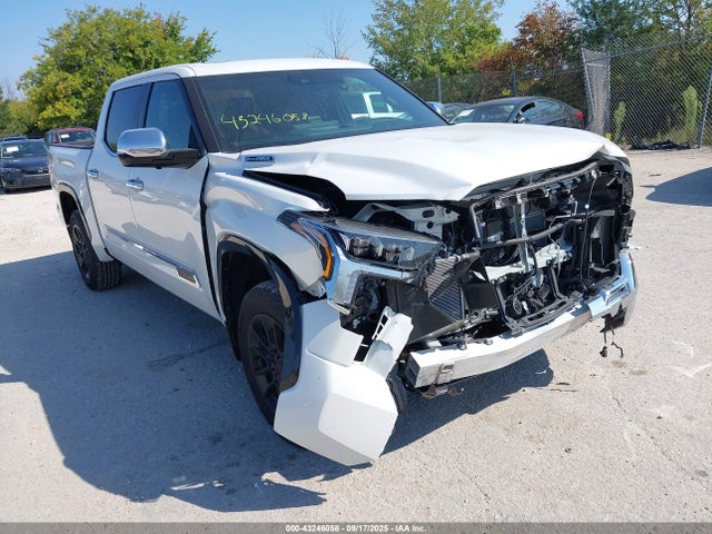 2025 TOYOTA TUNDRA HYBRID 5TFMC5DB3SX095620
