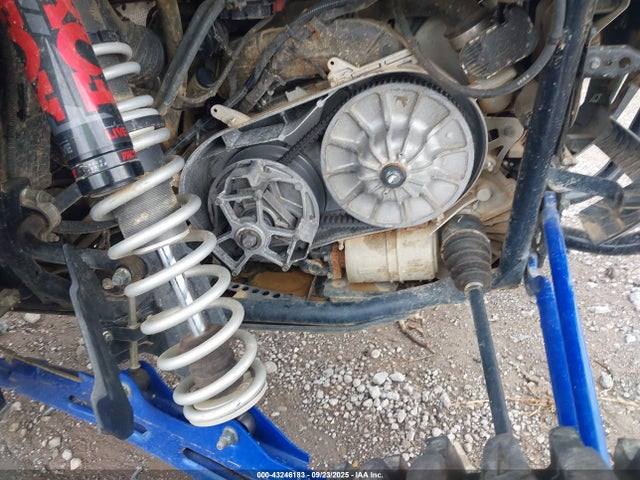 2019 POLARIS RZR 3NSVEL929KF588075 Photo 8