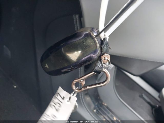 2014 TESLA MODEL S 5YJSA1H17EFP56474 Photo 10