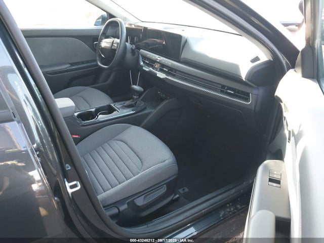 KIA k4 2025 3KPFU4DE4SE069182 Image 5