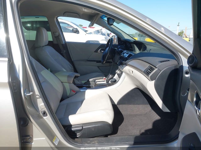 Honda lfa1 2014 JHMCR5F7XEC000628 Image 5