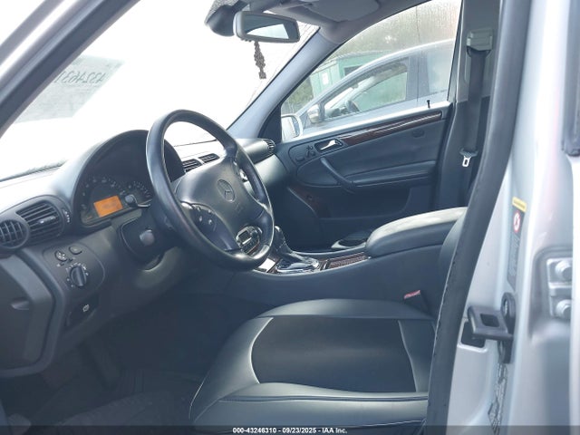 Продажа на аукционе авто 2001 Mercedes-benz C 320, vin: WDBRF64J81F082858, номер лота: 43246310