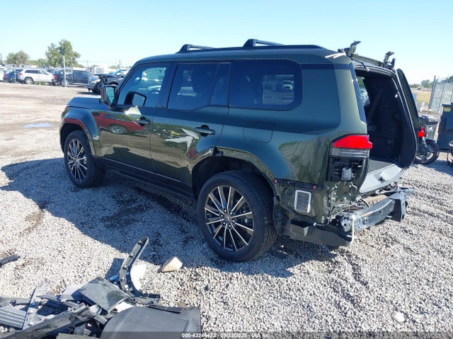 Продаж на аукціоні авто 2024 Lexus Gx 550 Luxury+, vin: JTJVBCDX5R5033548, номер лоту: 43246423
