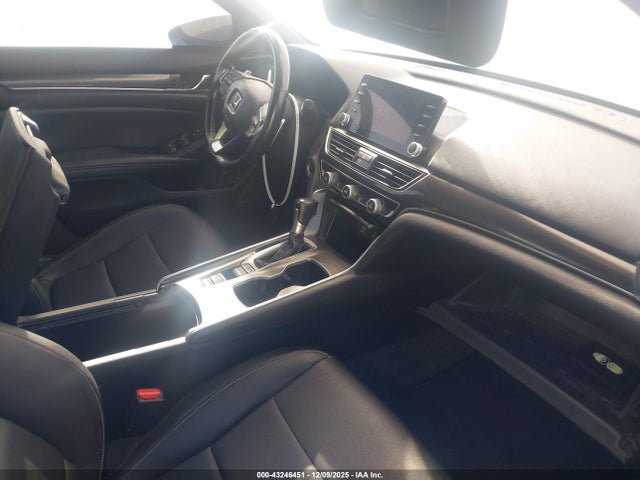 1HGCV1F35NA010810 Honda l15be