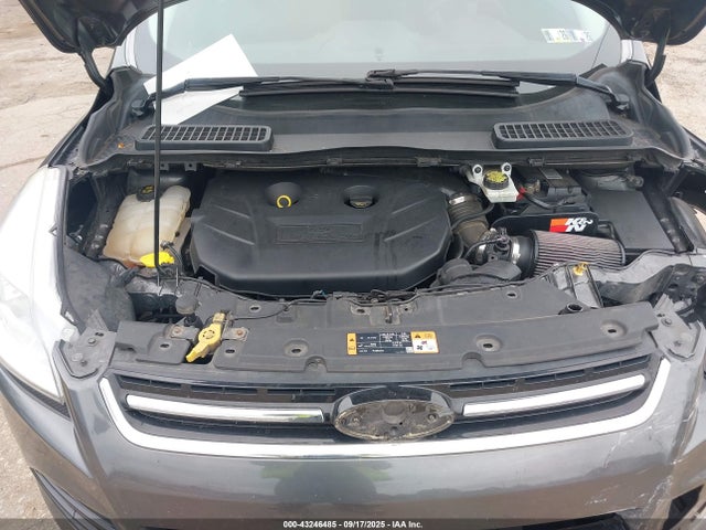 1FMCU9J9XFUB27158 Ford Escape