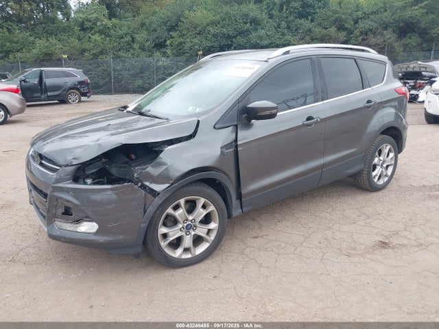 1FMCU9J9XFUB27158 Ford Escape