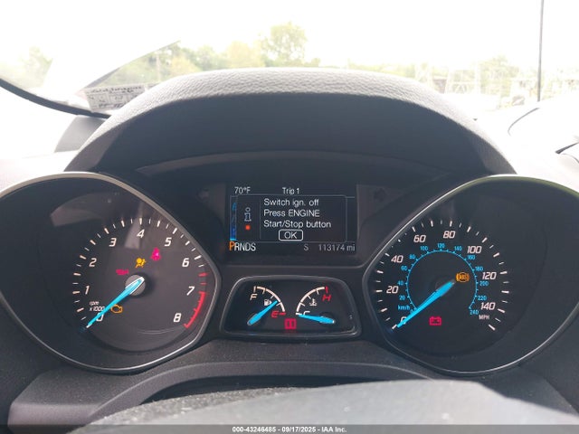 1FMCU9J9XFUB27158 Ford Escape
