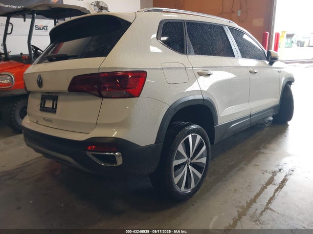 2024 Volkswagen Taos 1.5t Se მანქანა იყიდება აუქციონზე, vin: 3VVSX7B2XRM034194, აუქციონის ნომერი: 43246539