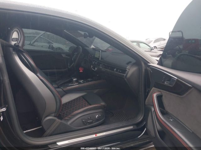 2018 AUDI RS 5 WUAPWAF56JA903032 Photo 4