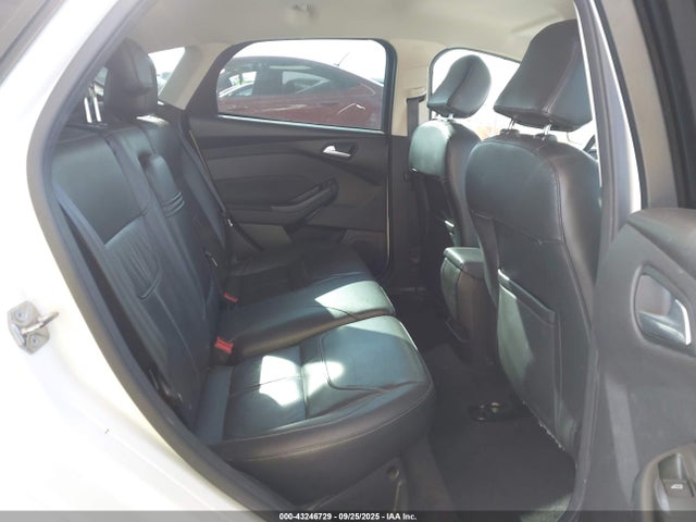 Ford 2016 2016 1FADP3K23GL319422 Image 8