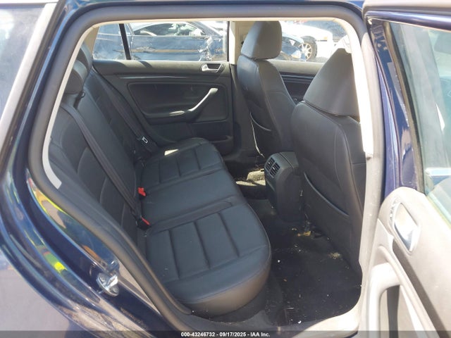 Volkswagen 2014 2014 3VWML7AJ1EM628417 Image 8